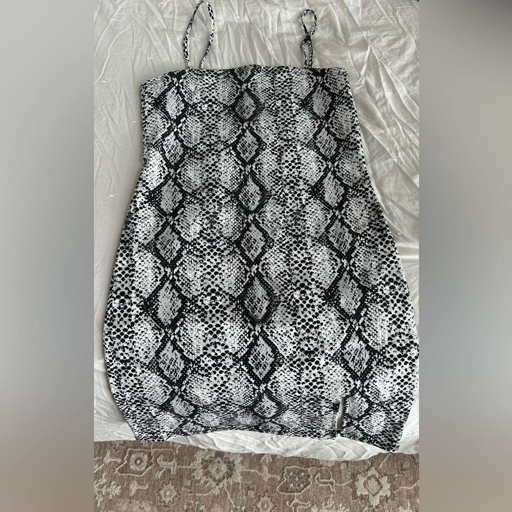 Garage SnakePrint Mini Dress!